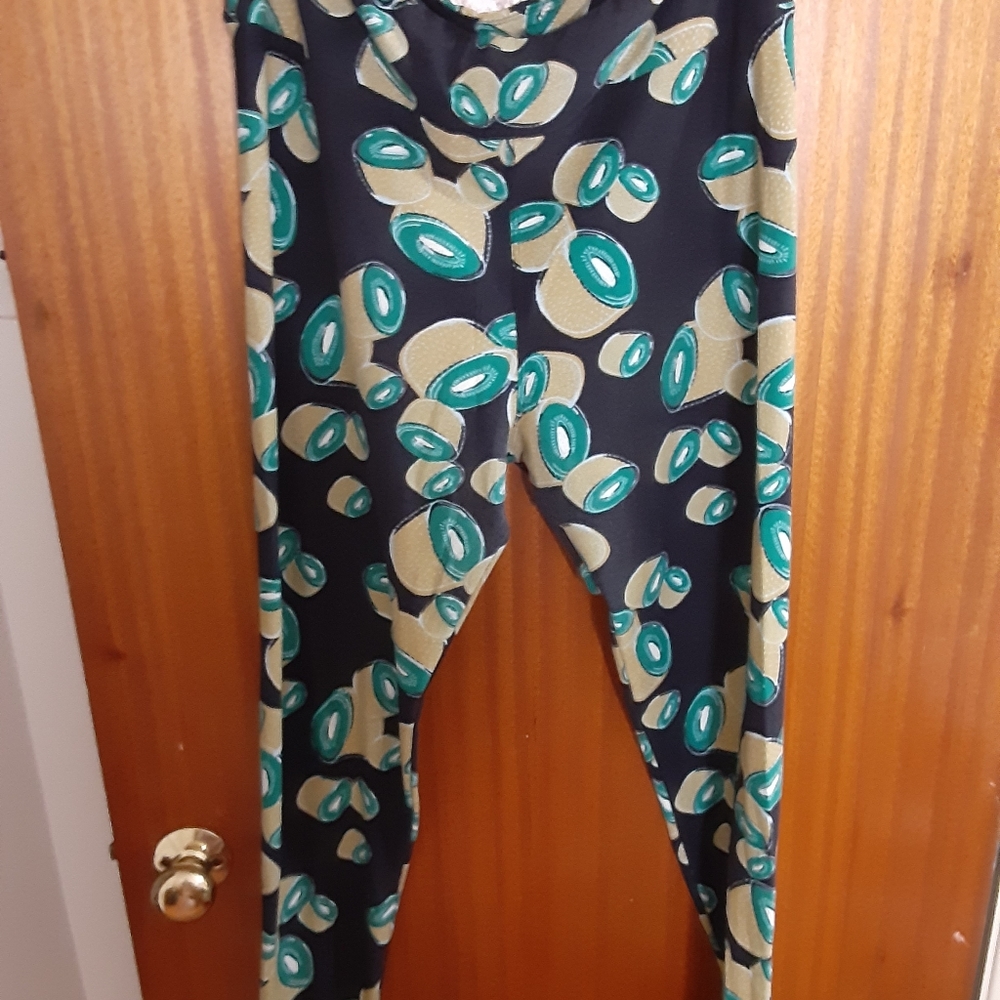 LulaRoe TC Kiwi Leggings